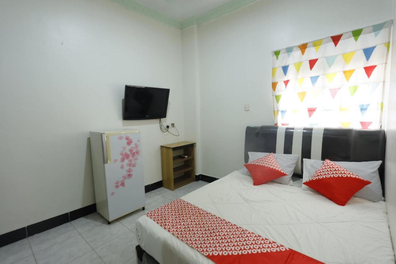 Oyo 92702 Minang Jaya Hotel Nagoya Exterior photo